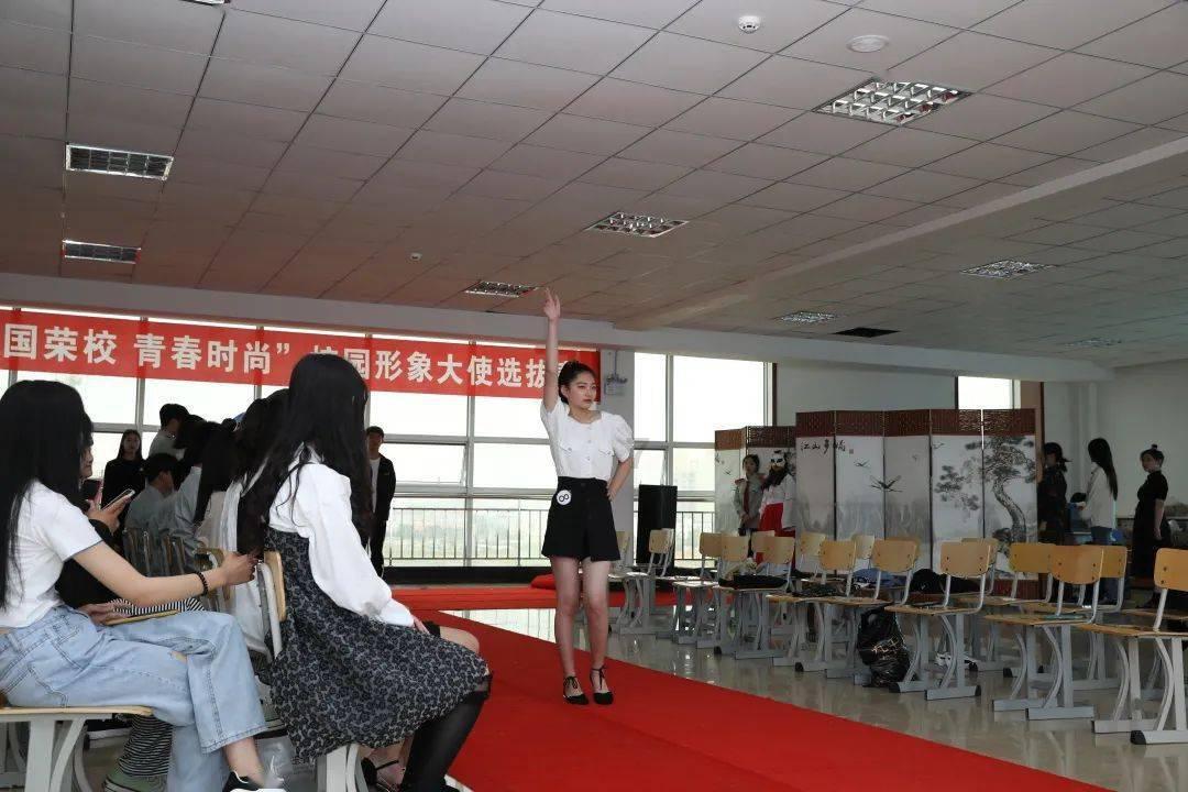 史小坑的爆笑生活10